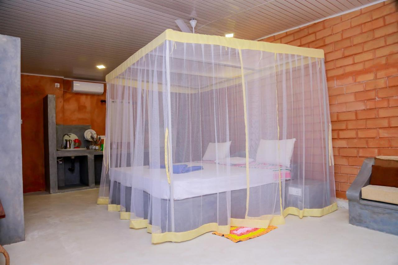 兰卡绿色山林小屋 乌纳瓦图纳 外观 照片